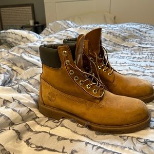 Men’s size 9 timberland work boots